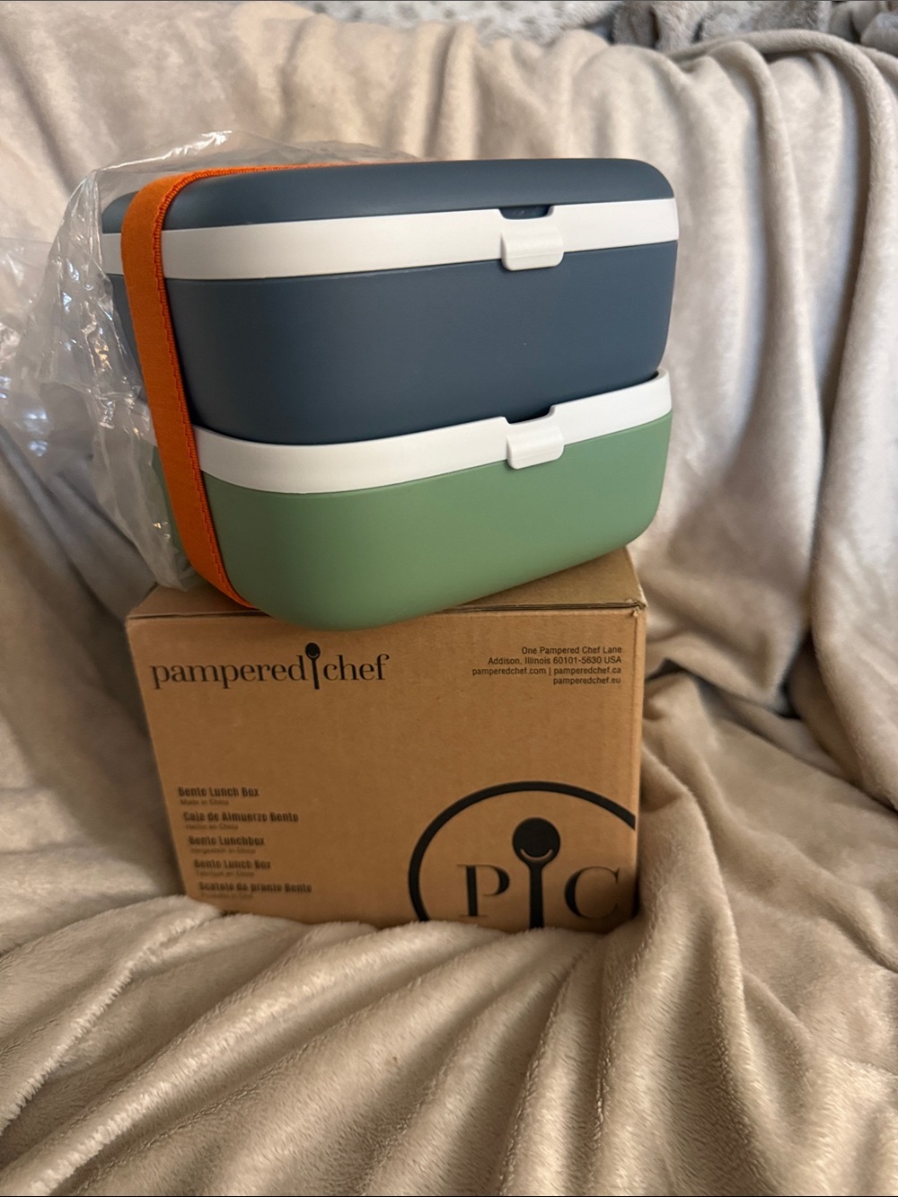 Pampered Chef Slate Blue & Sage Green Stackable Bento with Orange Strap
